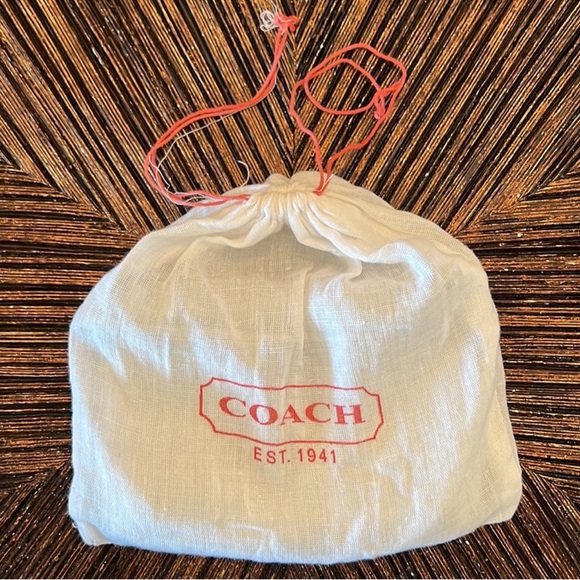 NWT COACH SILVER SIGNATURE WRISTLET - Picture 11 of 11